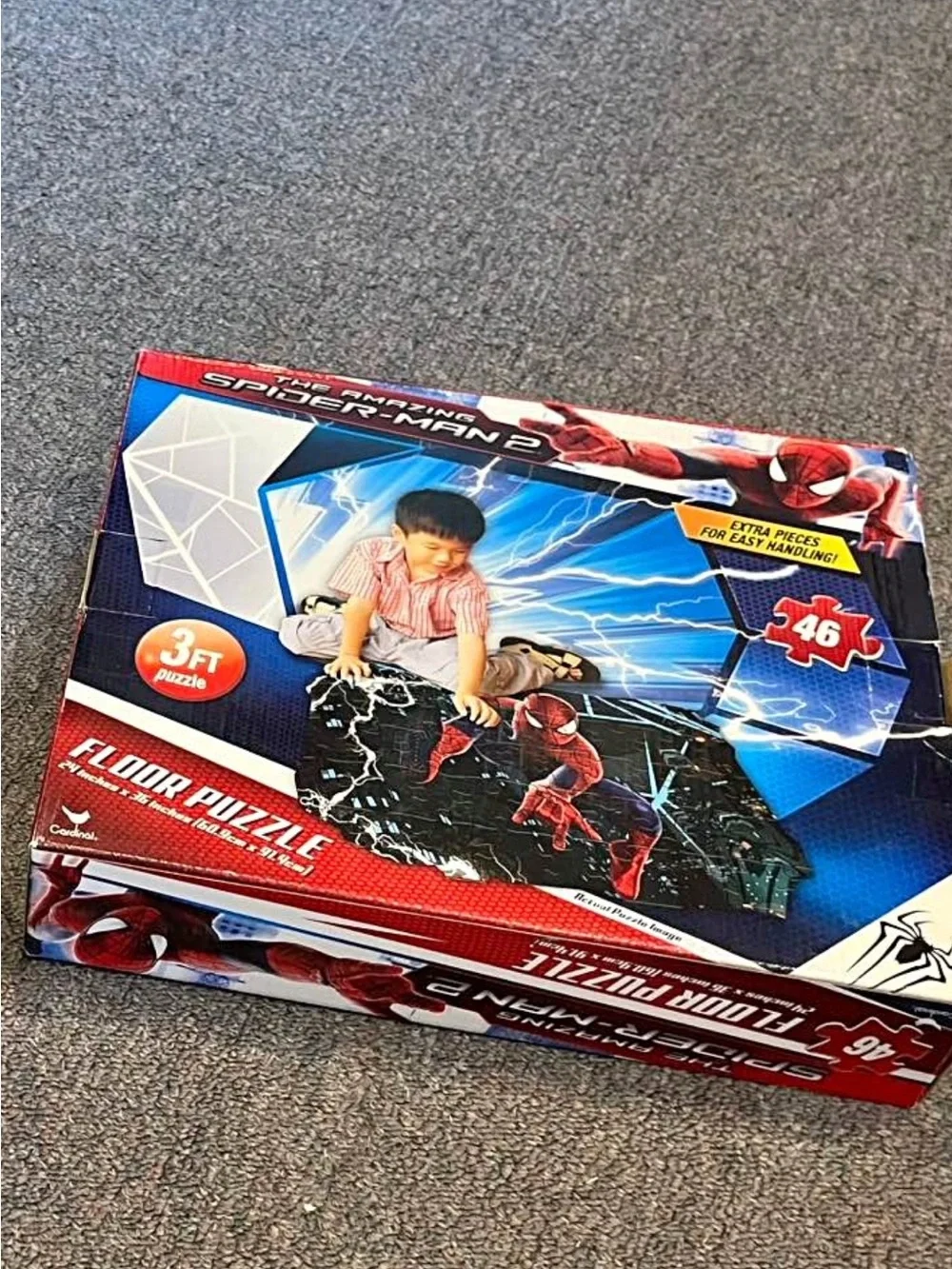 2014 Cardinal x Marvel The Amazing Spider-Man 2 46 Piece 3 Foot Floor Puzzle
